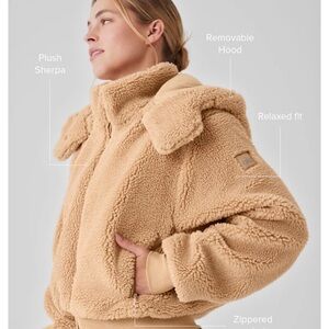 ALO yoga Foxy Sherpa Jacket